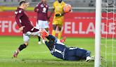 Paleari in uscita nella sfida tra Torino e Udinese finita 1-2