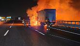 Incendio di un tir sulla tangenziale sud: traffico bloccato per ore
