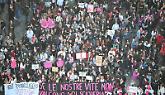 Non Una Di Meno invade Torino: il corteo attraversa il centro per l'8 marzo