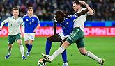 Kean in un duello di Italia-Irlanda del Nord 2-0 (foto Getty Image)