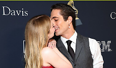 Damiano David e Dove Cameron sposi entro la fine dell'anno: la star americana racconta i segreti del suo fidanzamento