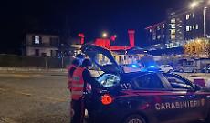 Vandalismo nella notte a Nichelino, fermati due diciottenni in via Deledda