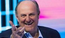 Gerry Scotti e la gaffe sugli insegnanti di sostegno: arrivano le scuse