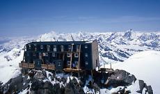 Il rifugio pi&ugrave; alto d&rsquo;Europa &egrave; italiano: viaggio alla Capanna Regina Margherita