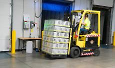 Rivoli, il corso gratuito che apre le porte alla logistica: patentino per il muletto e non solo