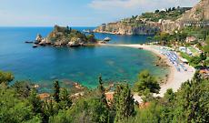 Le migliori spiagge d'Europa per i ponti del 2026: paradisi vicini e facilmente raggiungibili