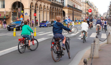 Pedoni e ciclisti al sicuro: la nuova legge Fiab rivoluziona le citt&agrave;