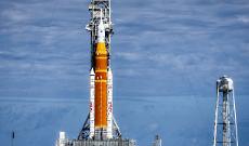 NASA rinvia l&rsquo;allunaggio: Artemis III diventa missione di test e lo sbarco sulla Luna slitta al 2028