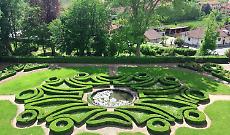 Vuoi rivivere la magia di Bridgerton? Il castello dei tuoi sogni &egrave; a (soli) 30 minuti da Torino