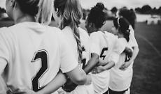 Giornata della donna, 900 maglie da calcio all'asta: undici club italiani coinvolti