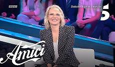 Serale Amici, spuntano i nomi dei nuovi giudici