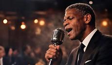 Primo su iTunes ma non esiste: il mistero del cantante creato dall'IA