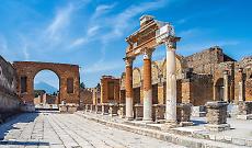 Pompei, la citt&agrave; antica ora &egrave; &ldquo;digitale&rdquo;: completato il monitoraggio con droni e robot