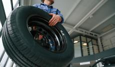 Cambio gomme estive 2026: scadenze, obblighi e sanzioni