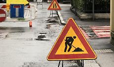 Beinasco, un aprile di cantieri: strade e marciapiedi dicono addio alle barriere
