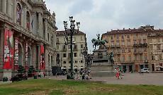 Torino, torna &ldquo;Extravaganza&rdquo; in piazza Carlo Alberto tra vintage e artigianato