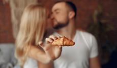 Celiachia, i baci non sono un rischio: ecco cosa dice lo studio