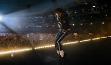 Il mito di Michael Jackson arriva al cinema: svelata la data di uscita nelle sale in Italia