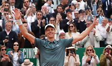 Sinner &egrave; di nuovo numero 1 (anche in banca): ecco quanto ha guadagnato