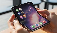 Svolta Apple: avviata la produzione del primo iPhone pieghevole