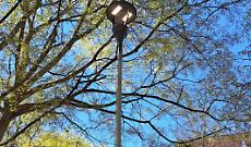 Pi&ugrave; luce in piazza Chiaves: nuovo impianto completato nel giardino Scafidi