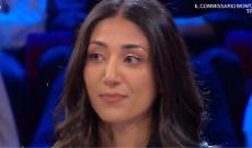 Affari Tuoi, Sara di Volpiano sfida il Dottore e vince tutto: sangue freddo e coraggio fino all&rsquo;ultimo pacco