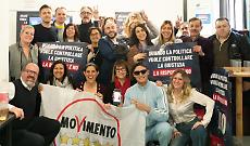 Il Movimento 5 Stelle festeggia la vittoria del "no" al referendum sulla magistratura
