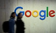 Google investe in Italia: 2 milioni di dollari per formare 13mila studenti all'IA
