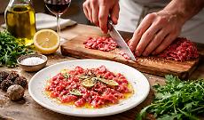 Carne all&rsquo;Albese: il simbolo della primavera nella tradizione piemontese