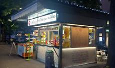 C&rsquo;&egrave; una piazza a Torino dove tutti si fermano per la stessa cosa