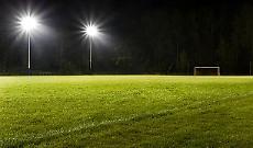 Spaccata al campo sportivo di Pont Canavese: rubano il fondo cassa e si fermano per un brindisi