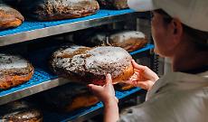 Qui si mangia il vero salame a km zero: ad Alba la festa dei 20 anni Luiset