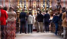 Il vescovo di Ivrea a Bosconero: &ldquo;Doverose dimissioni durante le indagini&rdquo;