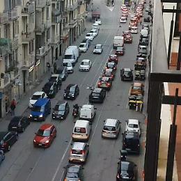 Piazza Baldissera: l’incubo che si ripete ogni giorno