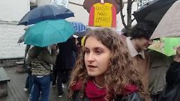 Inaugurato a Torino il murale dedicato a Giulia Cecchettin: "Il cielo oggi piange per lei"