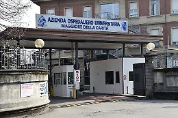 Novara, aggredisce la guardia giurata dell'ospedale poi molesta i medici: 22enne arrestato