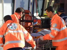 Frontale tra auto e moto: muore un centauro di 57 anni