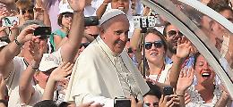La rabbia di Carlo Conti: "Il video del Papa una fake? Fantascienza"