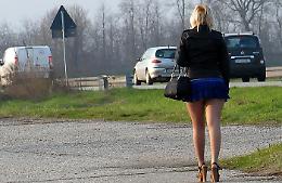 «Se parli uccido tua sorella» e lei si prostituisce per 8 anni