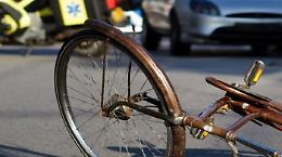 Ciclista travolto da un furgone durante il rientro della Vuelta, immediato arrivo dei soccorsi