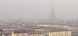 Torino è la seconda città più inquinata d'Italia, ma è la più inquinante: 52° al mondo e 7° in Europa per emissioni di di CO₂