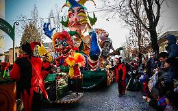Salta l'attesissimo carnevale. Il maltempo manda ko i carri