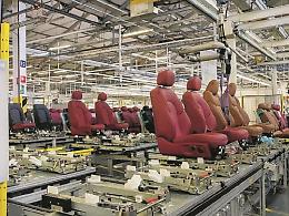 Mirafiori dimezzata. Poi Lear, Marfur, Magneti Marelli che se ne va: cosa succede all'indotto