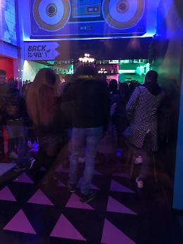 Stretta sulla movida torinese: dalle 21 stop alla vendita di alcol da asporto