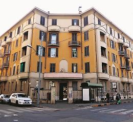 Cantieri per le nuove valvole. Ma gli inquilini protestano: «Intanto noi siamo al freddo»
