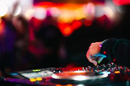 Torino, donna aggredita da buttafuori: chiuso night club di San Salvario