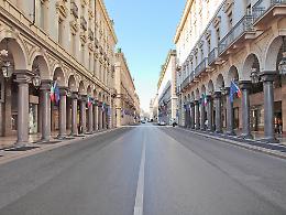 Torino, lo stalker di via Roma è recidivo: molesta una commessa per tre giorni di fila
