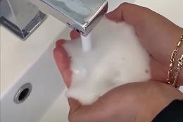 Che acqua esce dal rubinetto? Sembra sapone