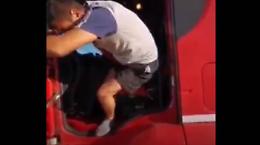 Alcol test per il camionista: è completamente ubriaco