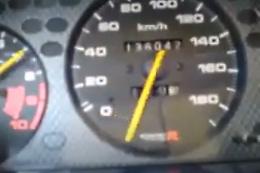 Il contachilometri &egrave; impazzito: va a tutta e segna zero